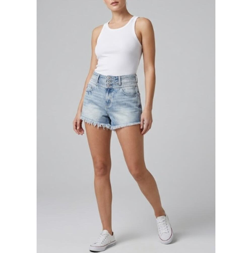 New KANCAN Woman's /Junior Medium Wash Cut Off High Rise Denim Shorts Size 11/29